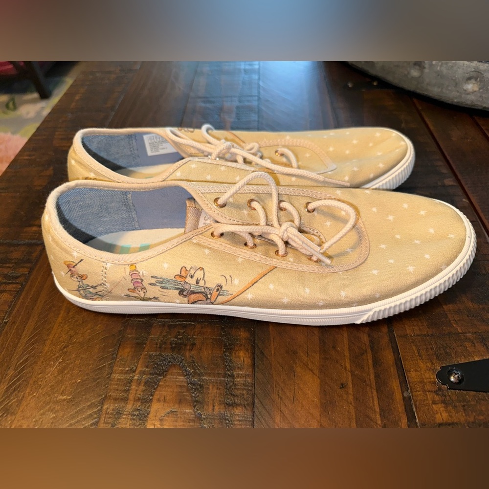 Disney x TOMS Womens Carmel Canvas Cinderella Gus Jaq Shoe Sz 10 NWOT